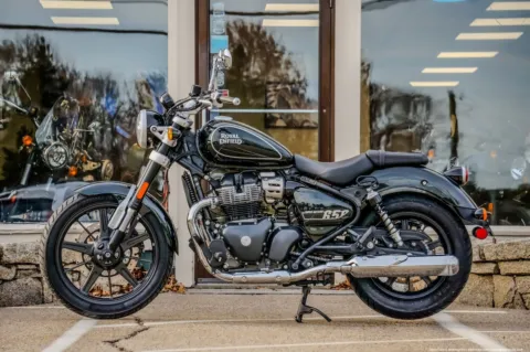 More photos of 2024 Royal Enfield Super Meteor 650 Astral Green at Spencer, MA