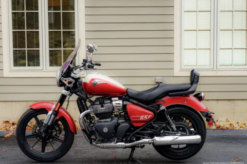 More photos of 2024 Royal Enfield Super Meteor 650 Celestial Red at Spencer, MA