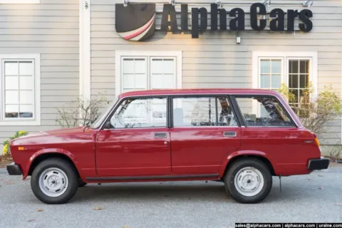 More photos of 1990 Lada VAZ 2104 1300 Combi at Spencer, MA