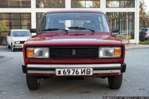 Photos of 1990 Lada VAZ 2104 1300 Combi for sale in Spencer, MA at Spencer