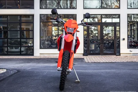 Another view of 2005 BETA RR250 Enduro for sale in Spencer, MA at Spencer