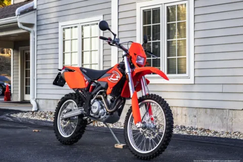 Photos of 2005 BETA RR250 Enduro for sale in Spencer, MA at Spencer
