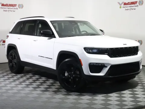 Another view of 2023 Jeep Grand Cherokee Limited for sale in Colorado Springs, CO at McCloskey Truck Town (Licensed as McCloskey Motors Inc.)