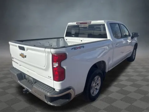 More photos of 2022 Chevrolet Silverado 1500 LT at McCloskey Truck Town (Licensed as McCloskey Motors Inc.), CO