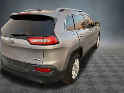 More photos of 2018 Jeep Cherokee Latitude Plus at McCloskey Truck Town (Licensed as McCloskey Motors Inc.), CO