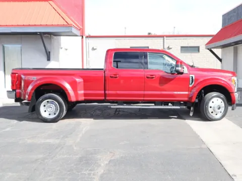More photos of 2019 Ford F-450SD Lariat at McCloskey Truck Town (Licensed as McCloskey Motors Inc.), CO