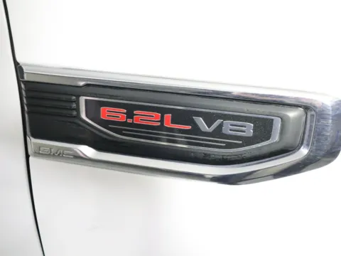 More photos of 2021 GMC Sierra 1500 SLT at McCloskey Imports & 4x4s (Licensed as McCloskey Isuzu), CO