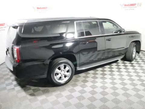 More photos of 2016 GMC Yukon XL SLE at McCloskey Imports & 4x4s (Licensed as McCloskey Isuzu), CO