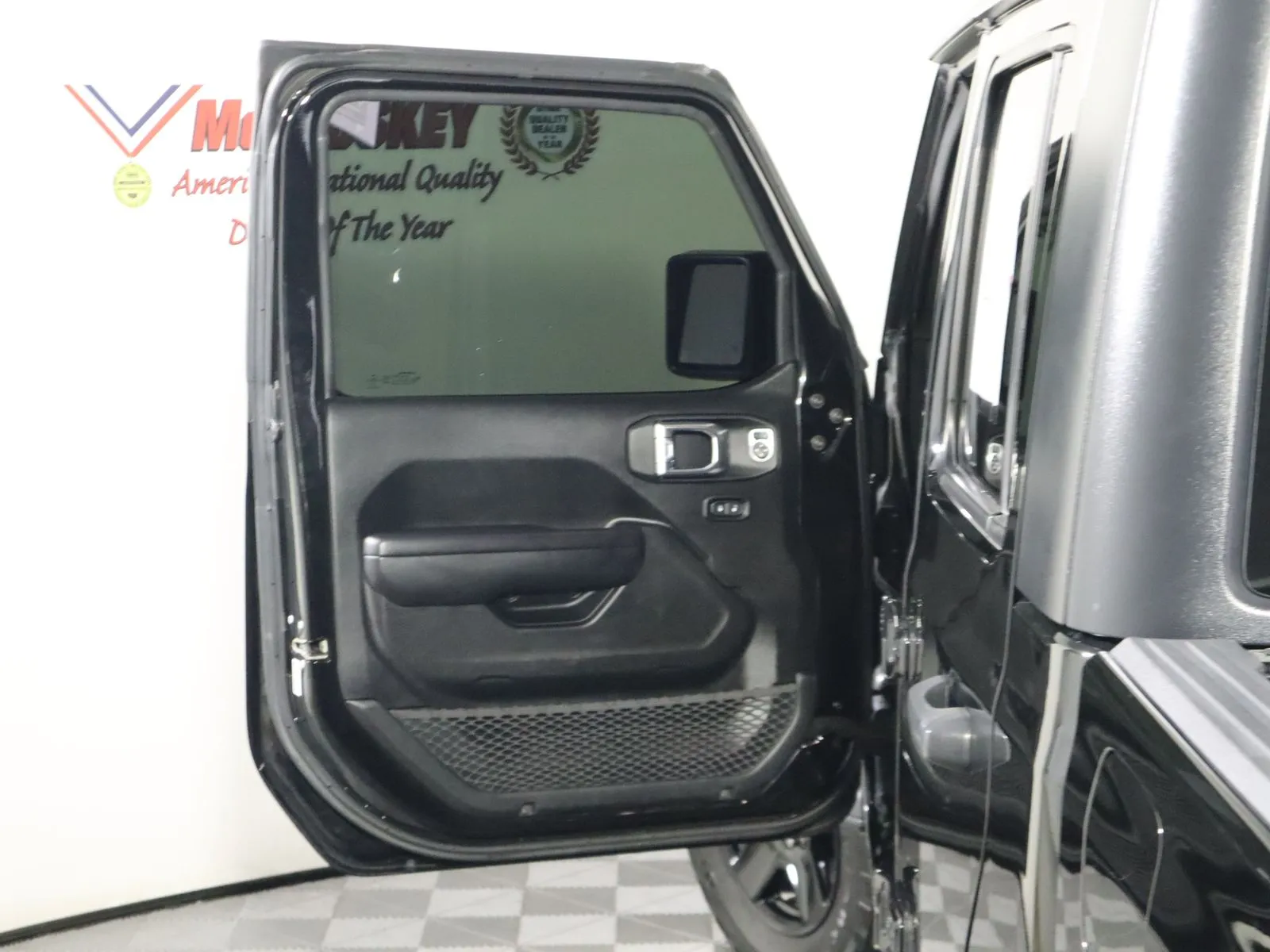 2021 Jeep Gladiator Sport S - Photo 22