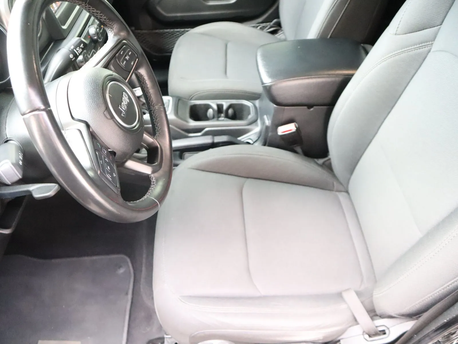 2021 Jeep Gladiator Sport S - Photo 24