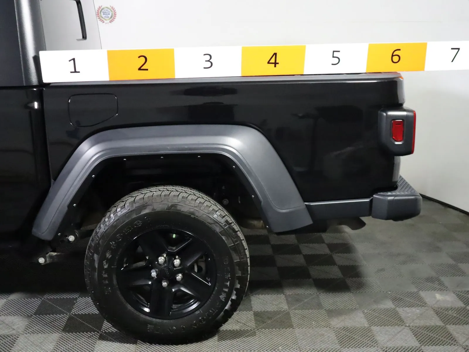 2021 Jeep Gladiator Sport S - Photo 12