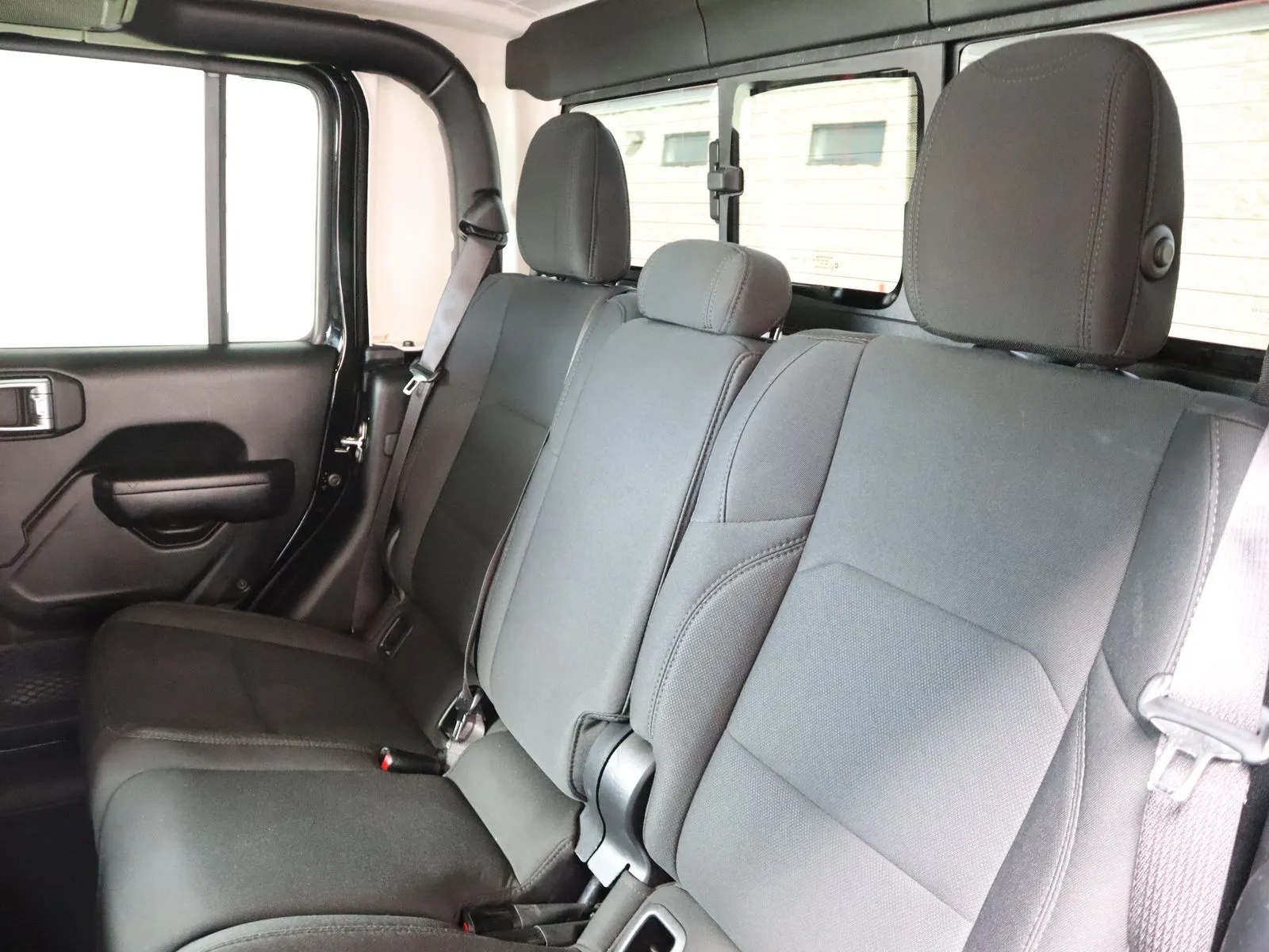 2021 Jeep Gladiator Sport S - Photo 47