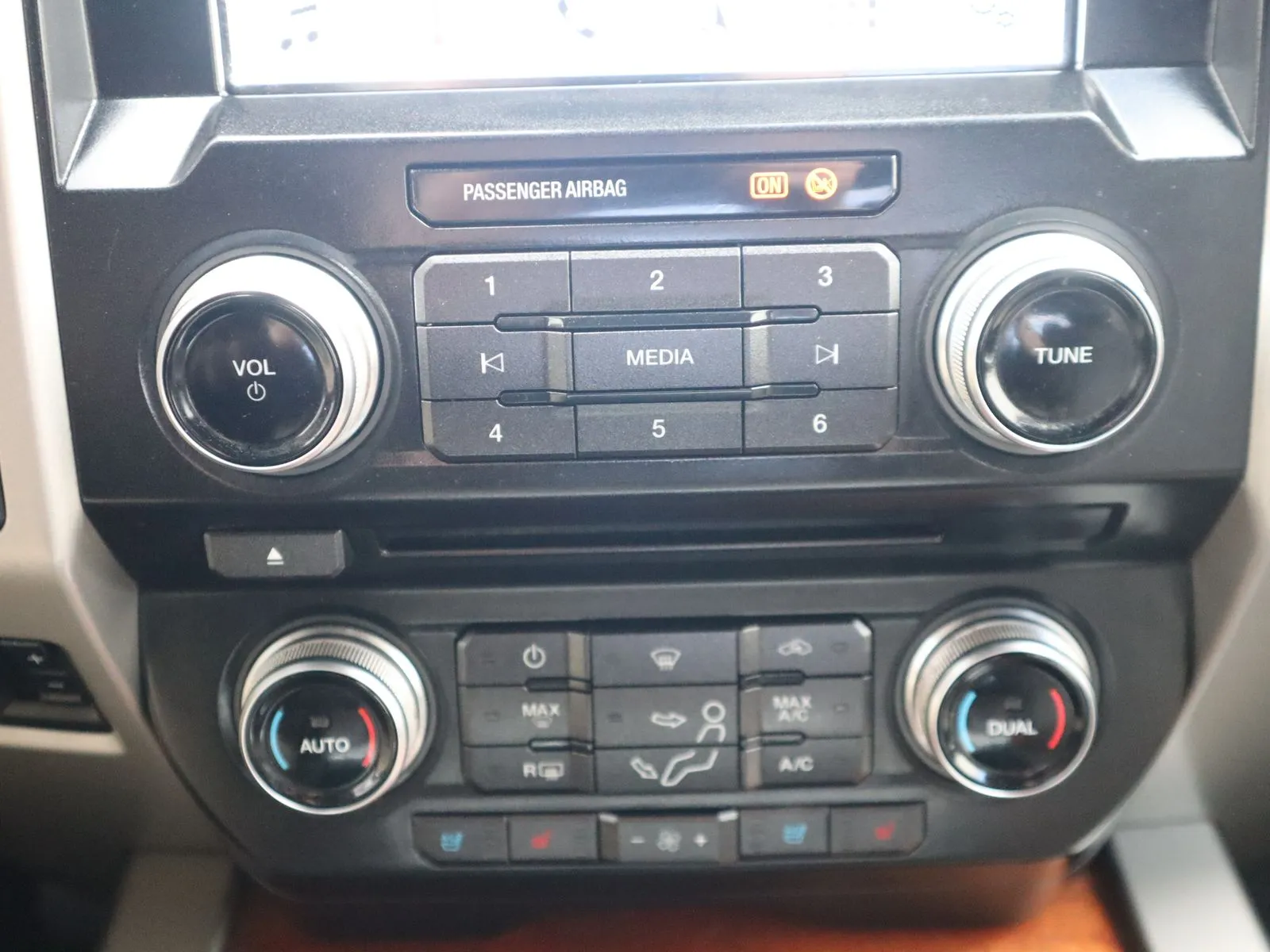 2017 Ford F-250 Super Duty King Ranch - Photo 36