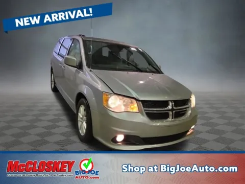 Silver 2018 Dodge Grand Caravan SXT for sale in Colorado Springs, CO