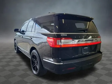 More photos of 2018 Lincoln Navigator Reserve at McCloskey Truck Town (Licensed as McCloskey Motors Inc.), CO