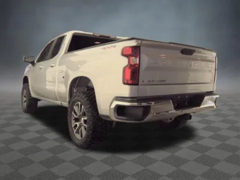 More photos of 2019 Chevrolet Silverado 1500 LT at McCloskey Truck Town (Licensed as McCloskey Motors Inc.), CO