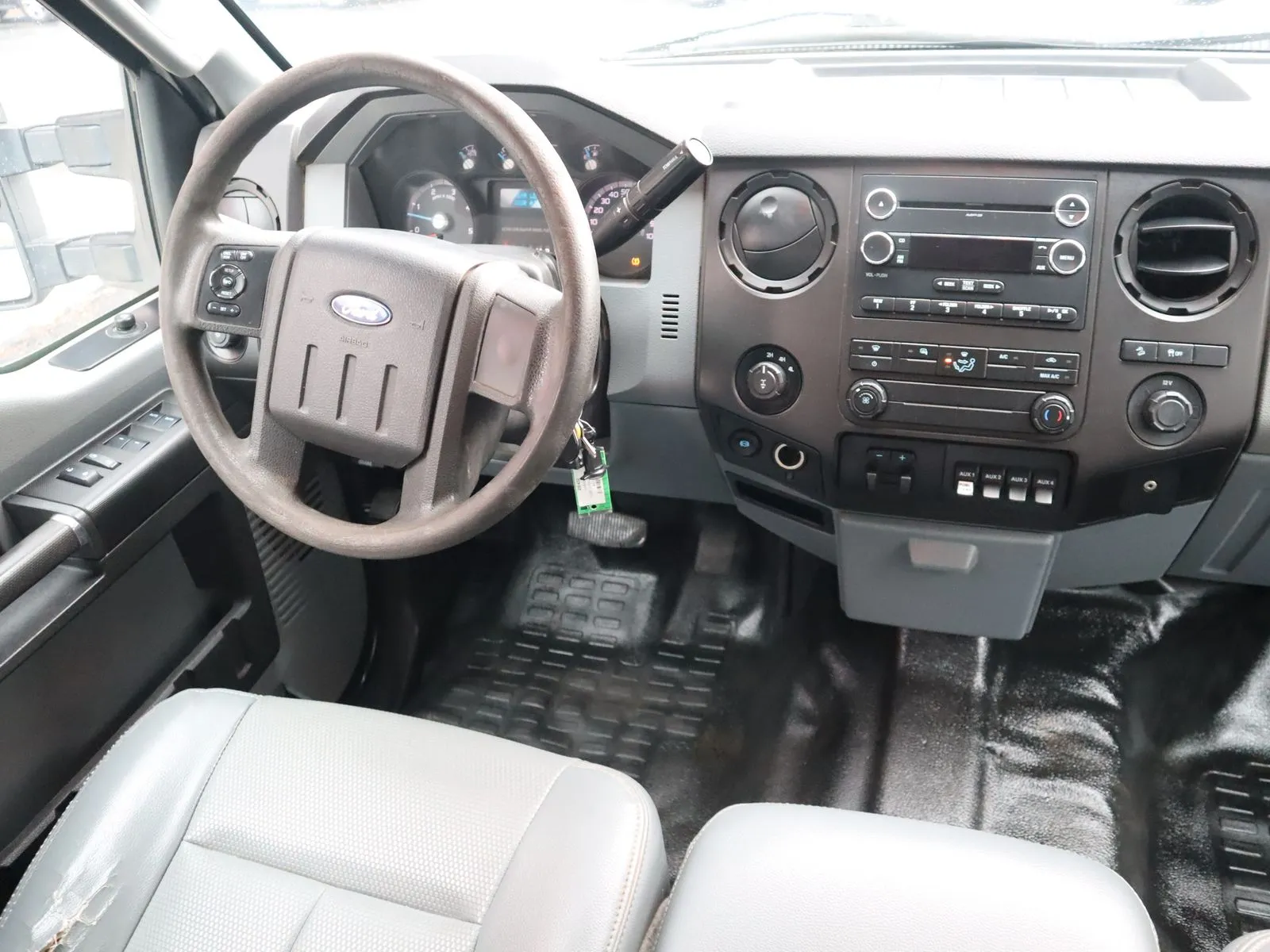 2015 Ford F-250 Super Duty XL - Photo 27