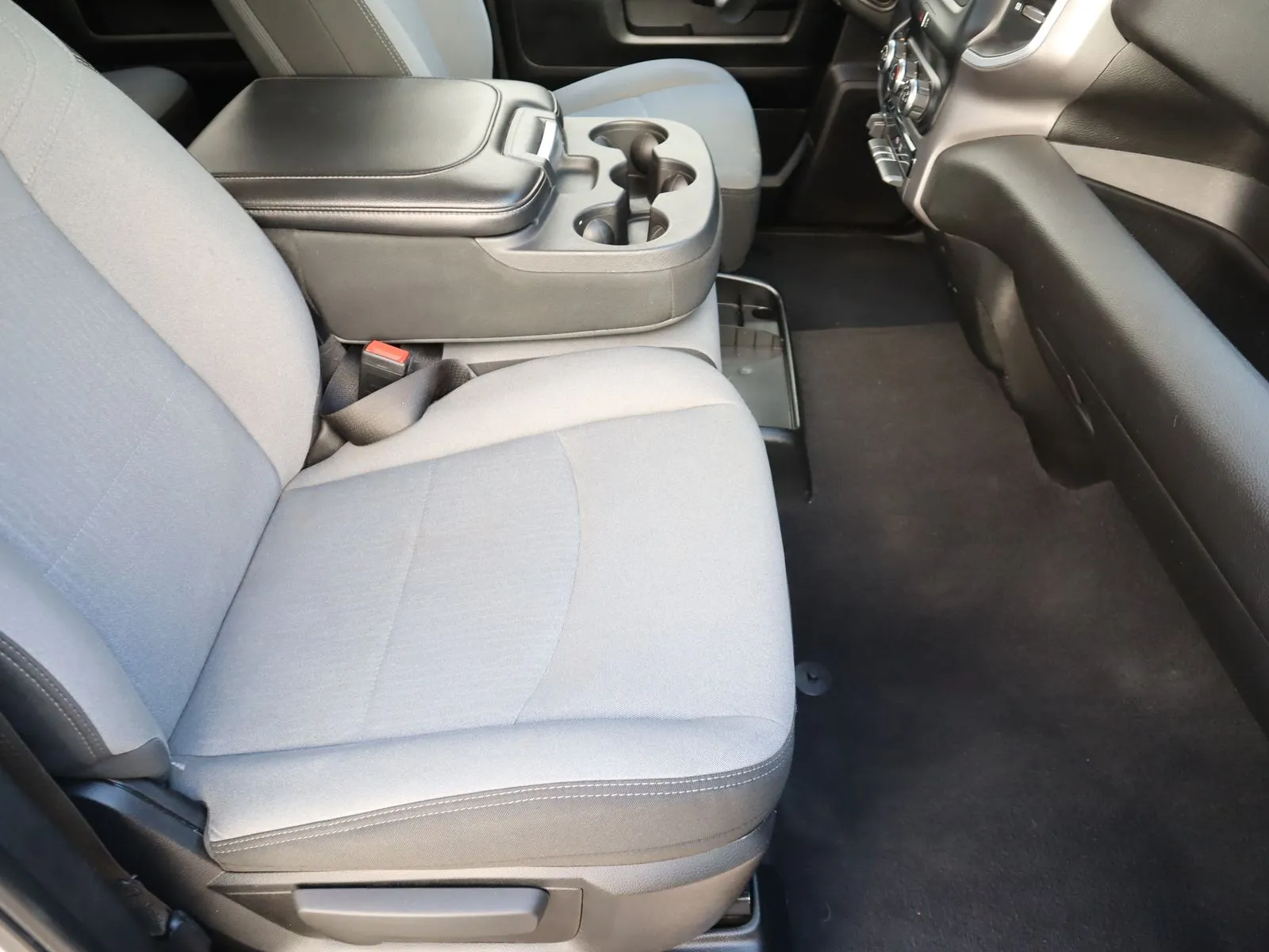 2020 RAM Ram 2500 Pickup Big Horn - Photo 48