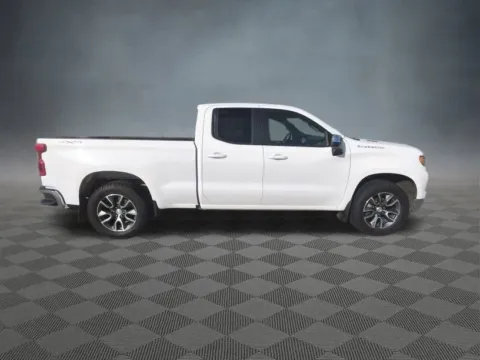 More photos of 2023 Chevrolet Silverado 1500 LT at McCloskey Truck Town (Licensed as McCloskey Motors Inc.), CO