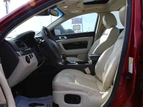 More photos of 2013 Lincoln MKS at Success Motors Co, OK