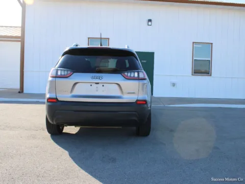 More photos of 2019 Jeep Cherokee Latitude at Success Motors Co, OK