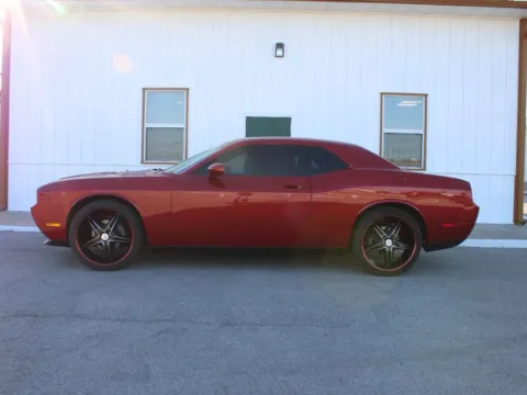 More photos of 2010 Dodge Challenger SE at Success Motors Co, OK