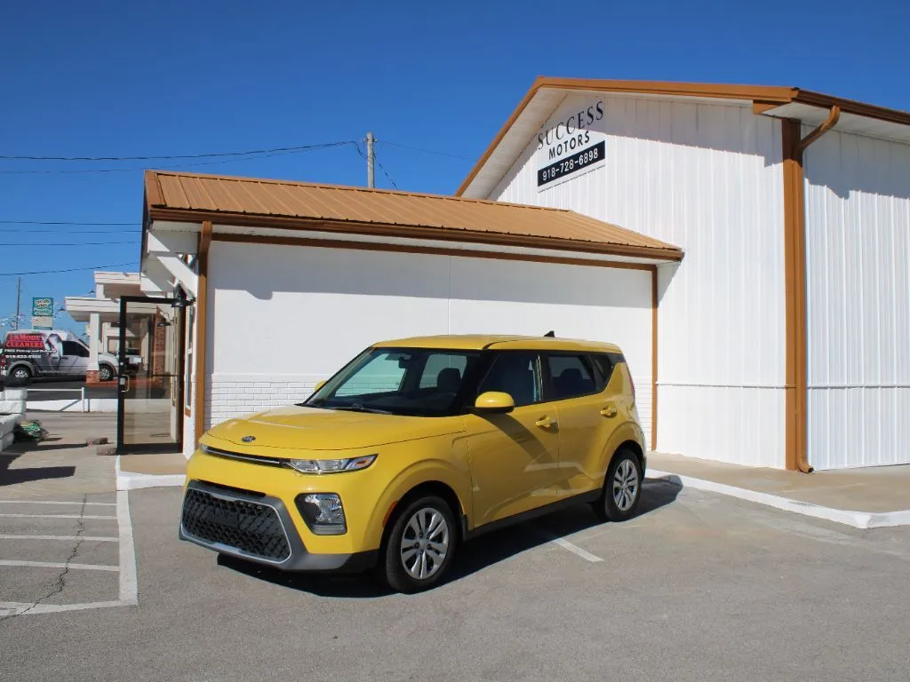 Yellow 2020 Kia Soul for sale in Tulsa, OK