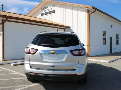 More photos of 2014 Chevrolet Traverse LT at Success Motors Co, OK