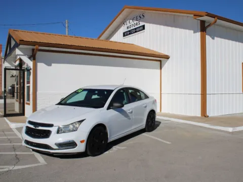 White 2016 Chevrolet Cruze Limited LS Auto for sale in Tulsa, OK