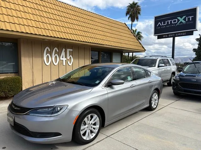 2017 Chrysler 200