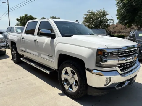 More photos of 2018 Chevrolet Silverado 1500 LTZ at AutoXit, CA