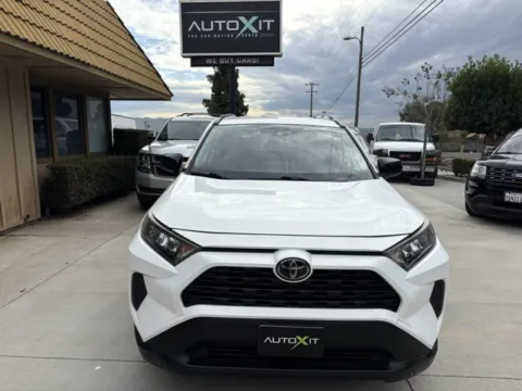 Photos of 2019 Toyota RAV4 LE for sale in Riverside, CA at AutoXit