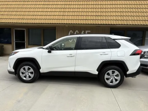 More photos of 2019 Toyota RAV4 LE at AutoXit, CA