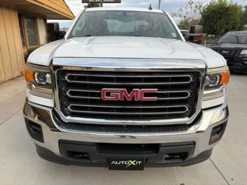 Photos of 2016 GMC Sierra 2500HD SLE for sale in Riverside, CA at AutoXit