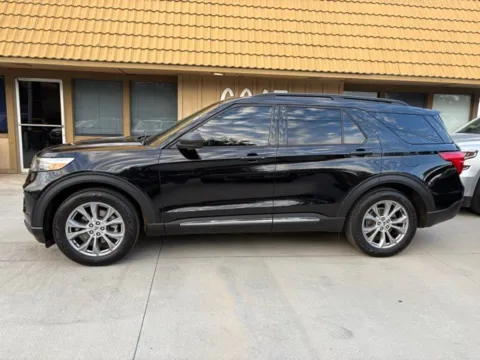 More photos of 2020 Ford Explorer XLT at AutoXit, CA