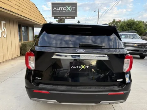 More photos of 2020 Ford Explorer XLT at AutoXit, CA