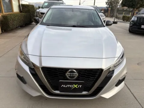 Photos of 2019 Nissan Altima 2.5 SR for sale in Riverside, CA at AutoXit