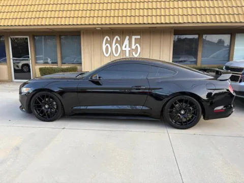 More photos of 2017 Ford Mustang V6 at AutoXit, CA