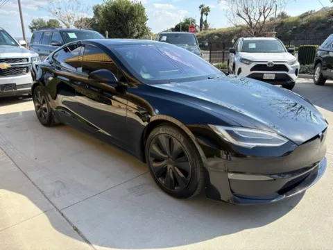 More photos of 2022 Tesla Model S at AutoXit, CA