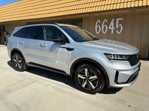 Photos of 2022 Kia Sorento S for sale in Riverside, CA at AutoXit