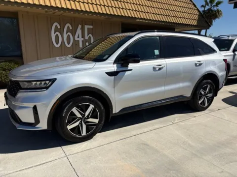 Another view of 2022 Kia Sorento S for sale in Riverside, CA at AutoXit