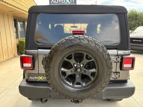 More photos of 2020 Jeep Wrangler Willys at AutoXit, CA