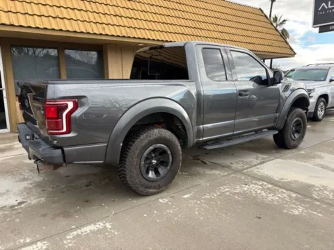 More photos of 2017 Ford F-150 Raptor at AutoXit, CA
