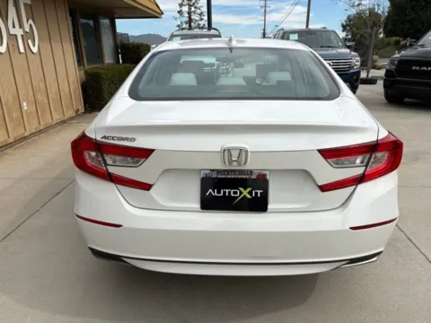 More photos of 2018 Honda Accord LX at AutoXit, CA