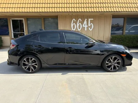 More photos of 2017 Honda Civic Sport at AutoXit, CA
