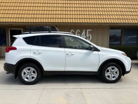 Another view of 2014 Toyota RAV4 LE for sale in Riverside, CA at AutoXit