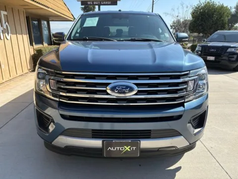 Photos of 2019 Ford Expedition XLT for sale in Riverside, CA at AutoXit