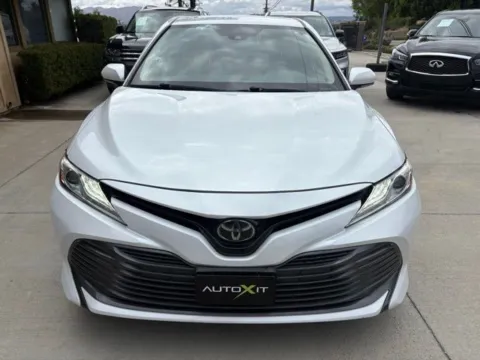 More photos of 2019 Toyota Camry XLE at AutoXit, CA