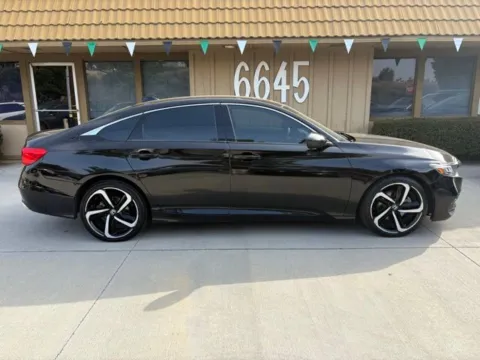 More photos of 2019 Honda Accord Sport at AutoXit, CA