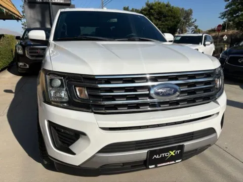 Photos of 2019 Ford Expedition XLT for sale in Riverside, CA at AutoXit